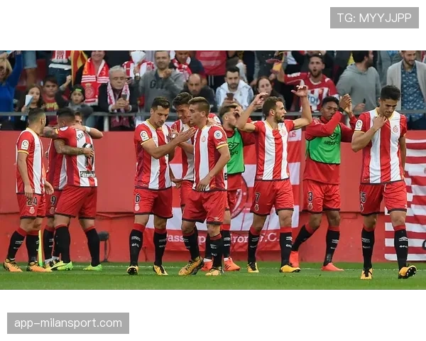 西甲保级大战提前上演 六支球队分差仅有三积分